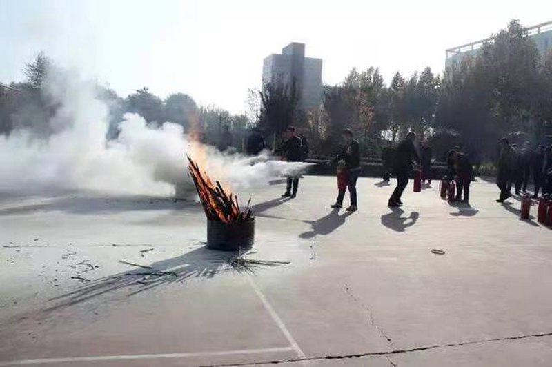消防水带如何选用？不同材质的优缺点对比